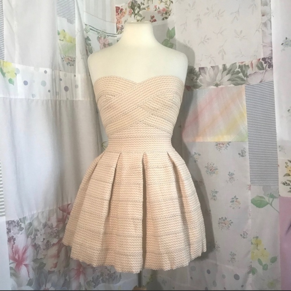 Strapless Mini Dress Ribbed Nude